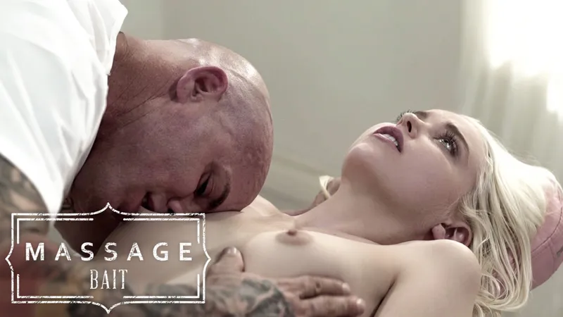 熟男趁治疗揉她乳插她穴