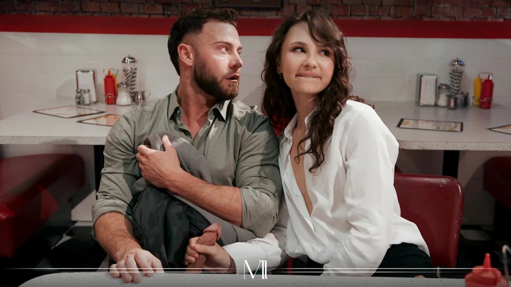 餐厅约会她主动脱内裤