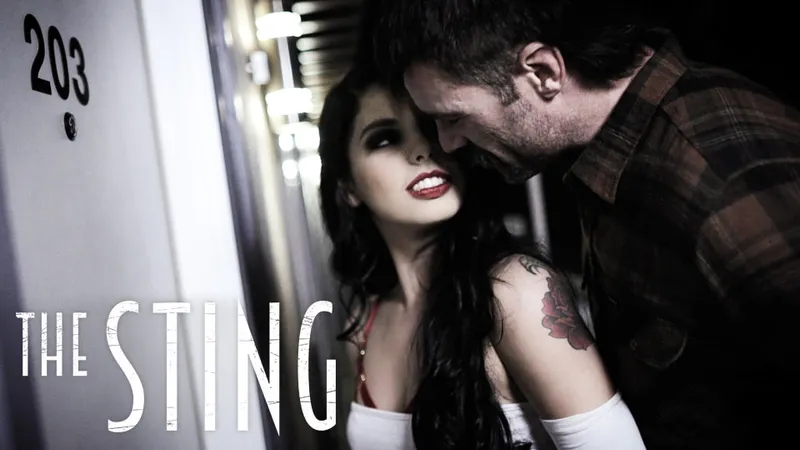 裙底没穿内裤她主动掰开给看