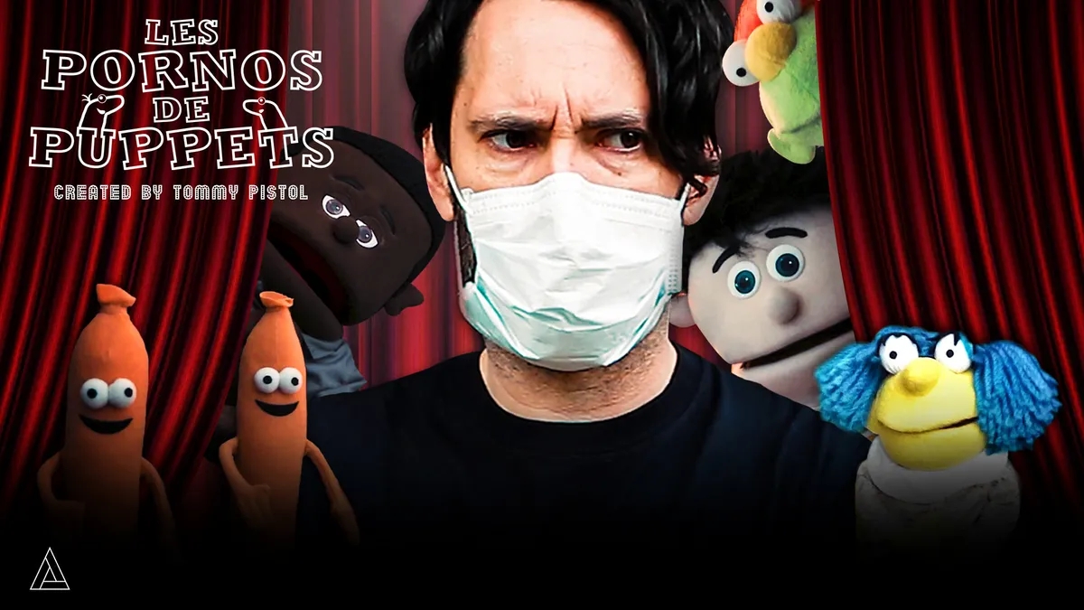 他手指已经插进湿透的底裤